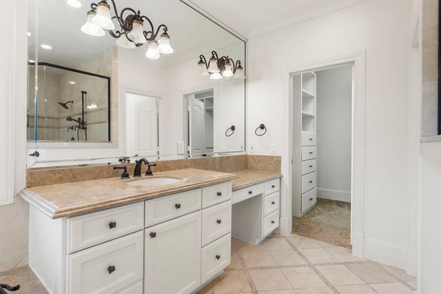 4134 Bellefontaine Street, Houston, TX 77025