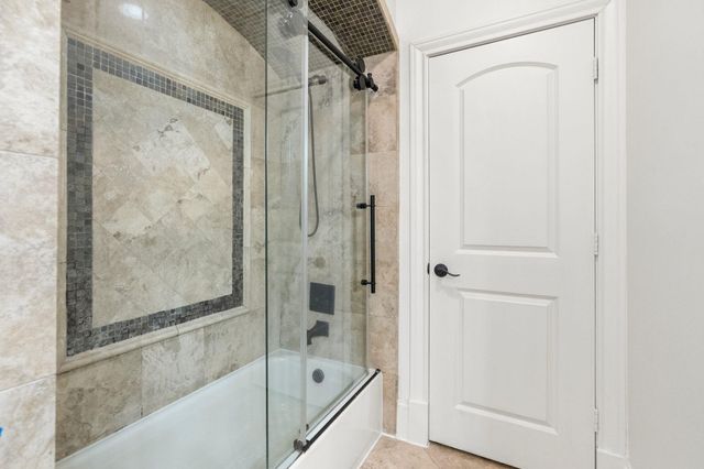 4134 Bellefontaine Street, Houston, TX 77025