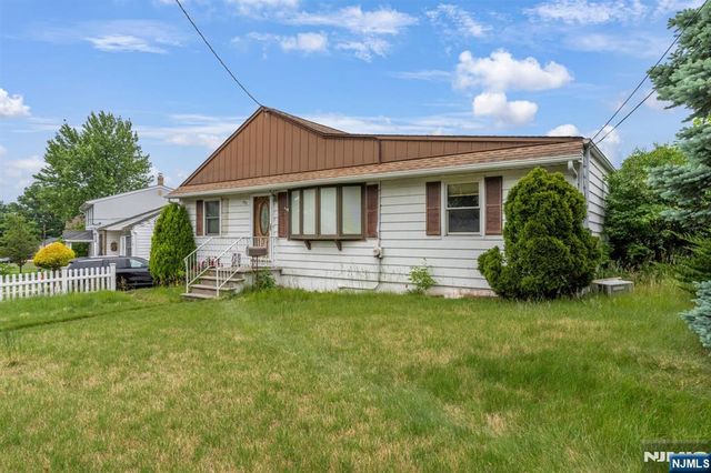 301 S Boulevard, Saddle Brook, NJ 07663