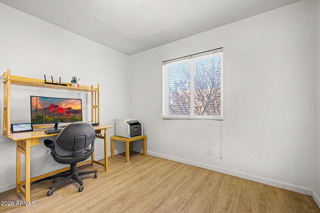 2324 W SUNRISE Drive, Phoenix, AZ 85041