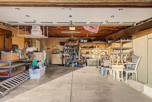 2324 W SUNRISE Drive, Phoenix, AZ 85041