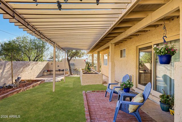 2324 W SUNRISE Drive, Phoenix, AZ 85041