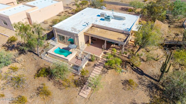 2324 W SUNRISE Drive, Phoenix, AZ 85041