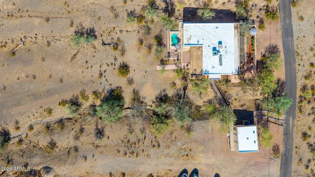 2324 W SUNRISE Drive, Phoenix, AZ 85041