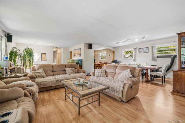 358 Lake Shore Drive, Monroe, NY 10950