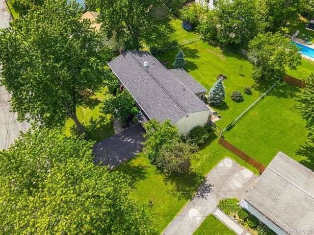 358 Lake Shore Drive, Monroe, NY 10950