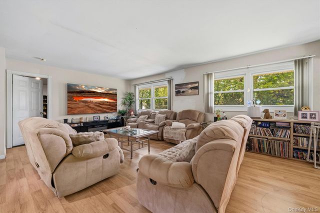 358 Lake Shore Drive, Monroe, NY 10950