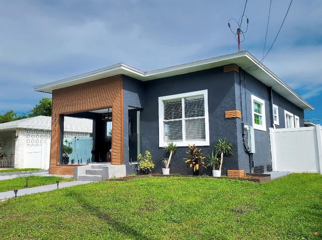 2711 W CORDELIA STREET, Tampa, FL 33607