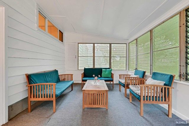 43 Hazelhurst Avenue, Glen Rock, NJ 07452