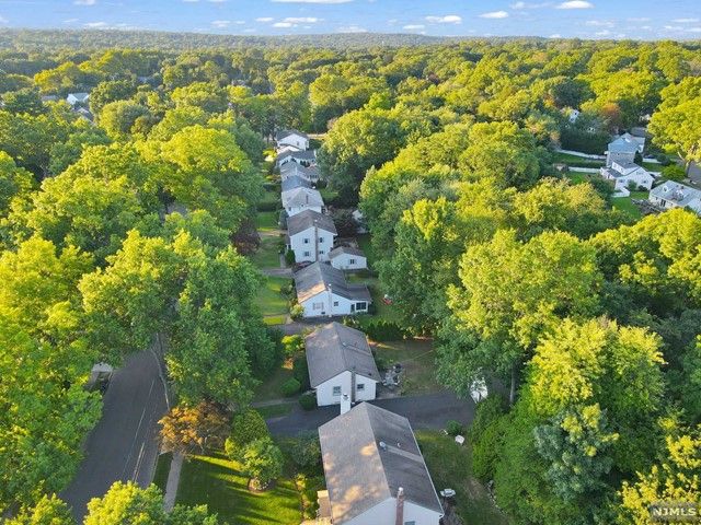 43 Hazelhurst Avenue, Glen Rock, NJ 07452