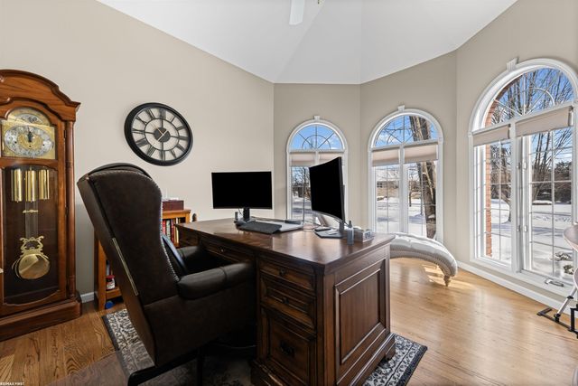 54377 Preston Pines Lane, Shelby Twp, MI 48315