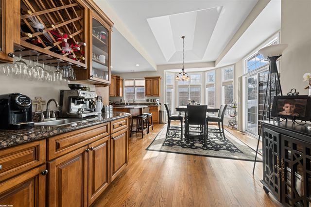 54377 Preston Pines Lane, Shelby Twp, MI 48315