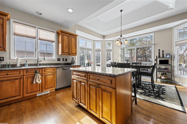 54377 Preston Pines Lane, Shelby Twp, MI 48315