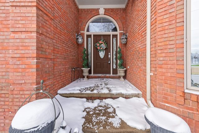 54377 Preston Pines Lane, Shelby Twp, MI 48315