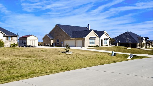 12712 Cold Spring Lane, Ponder, TX 76259