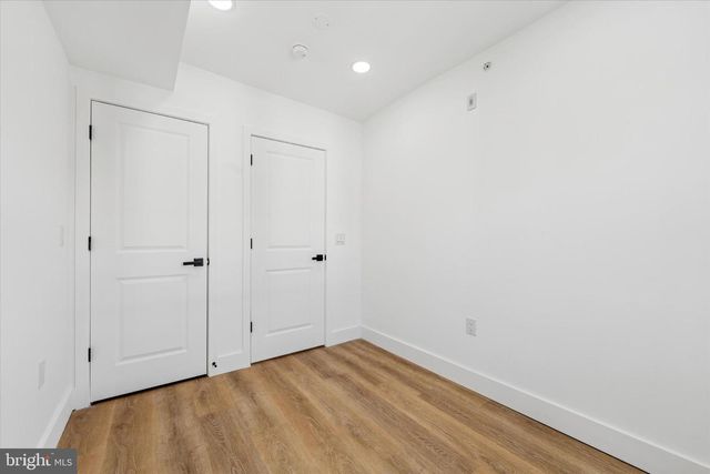 2424 W THOMPSON ST, Philadelphia, PA 19121