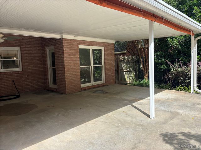 8618 STURBRIDGE Drive, Montgomery, AL 36116