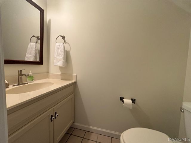 8618 STURBRIDGE Drive, Montgomery, AL 36116