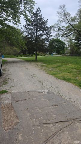 50675 Donna Street, Elkhart, IN 46514