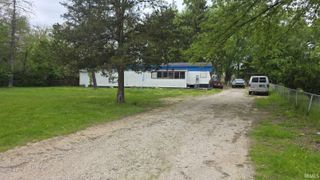 50675 Donna Street, Elkhart, IN 46514