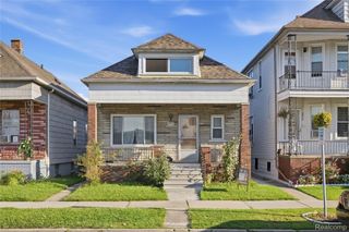 2374 Burger Street, Hamtramck, MI 48212