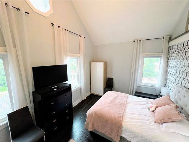 101 Lacrosse Street, Edgewood, PA 15218