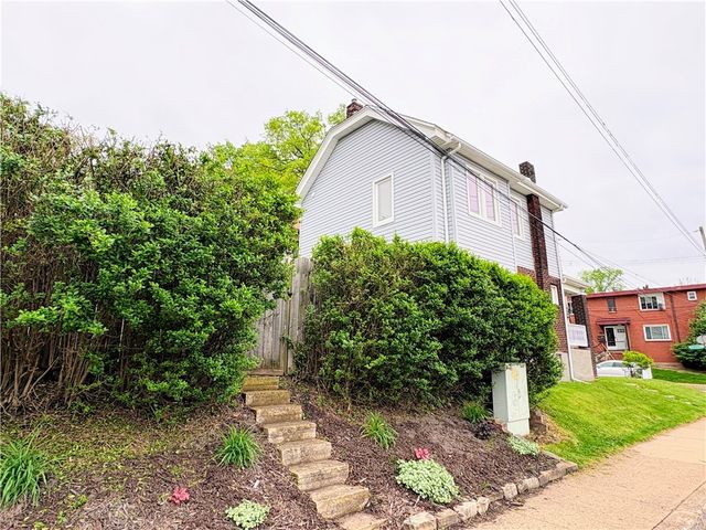 101 Lacrosse Street, Edgewood, PA 15218