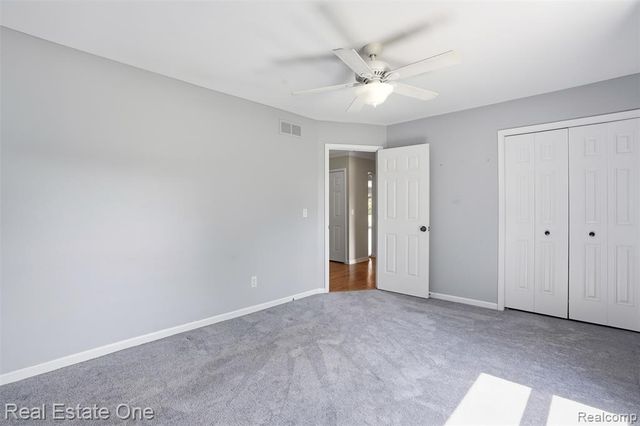 24889 Sutherland Drive, Novi, MI 48374
