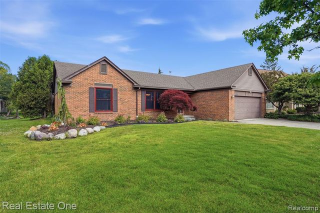 24889 Sutherland Drive, Novi, MI 48374