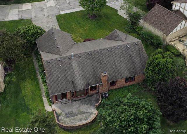 24889 Sutherland Drive, Novi, MI 48374