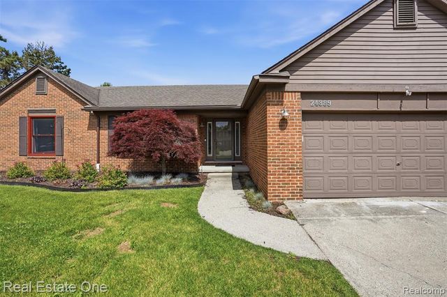 24889 Sutherland Drive, Novi, MI 48374