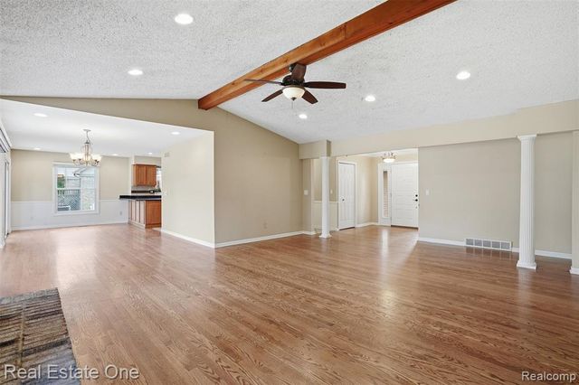 24889 Sutherland Drive, Novi, MI 48374
