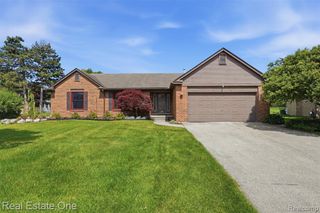 24889 Sutherland Drive, Novi, MI 48374