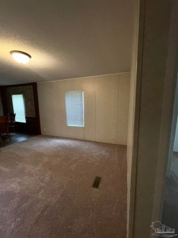 9520 Bridlewood Rd, Pensacola, FL 32526