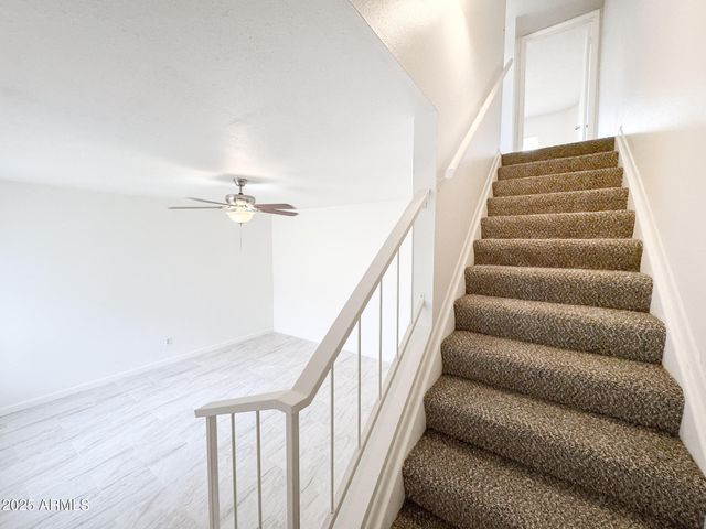 6729 N 44TH Avenue, Glendale, AZ 85301