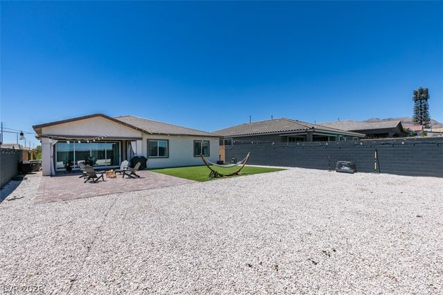 7514 Hadnot Street, Las Vegas, NV 89166