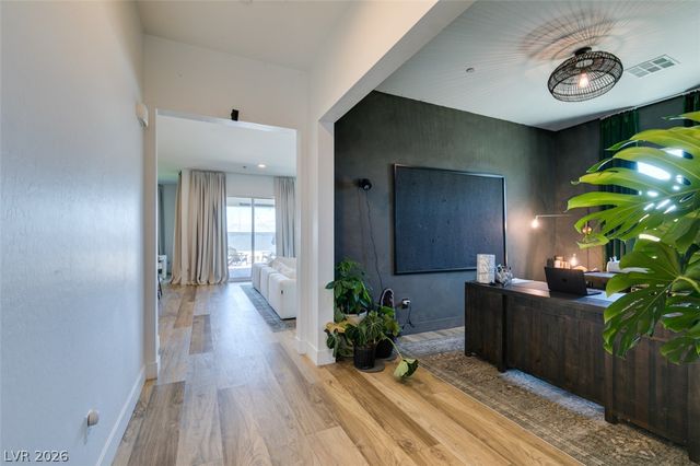 7514 Hadnot Street, Las Vegas, NV 89166