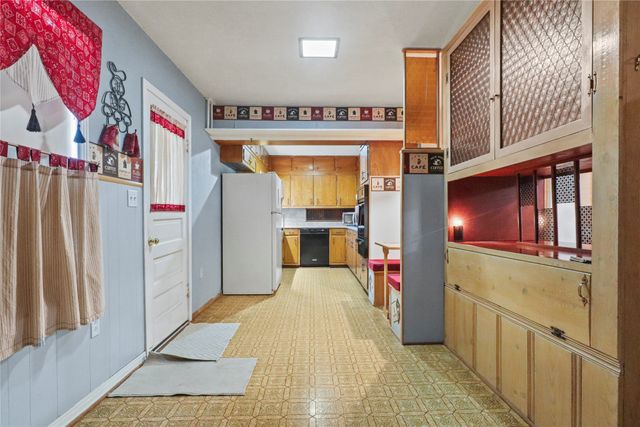 630 Easley Street, White Settlement, TX 76108