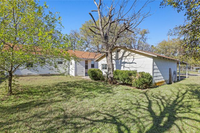 630 Easley Street, White Settlement, TX 76108
