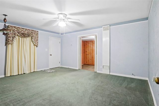 630 Easley Street, White Settlement, TX 76108