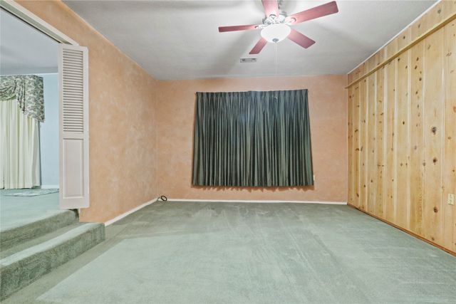 630 Easley Street, White Settlement, TX 76108