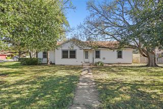 630 Easley Street, White Settlement, TX 76108