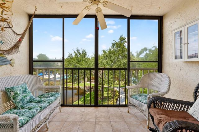 505 30TH AVENUE W E303, Bradenton, FL 34205