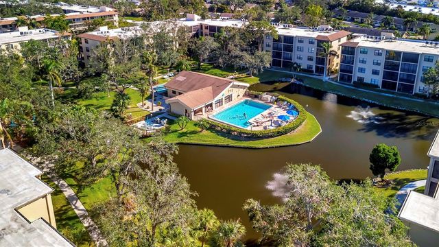 505 30TH AVENUE W E303, Bradenton, FL 34205