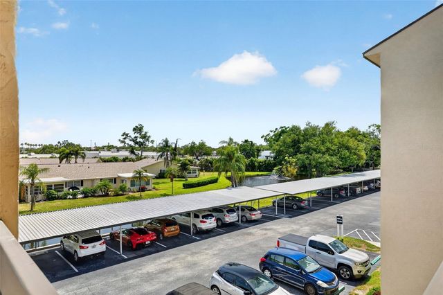 505 30TH AVENUE W E303, Bradenton, FL 34205
