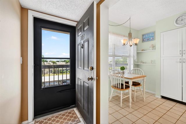 505 30TH AVENUE W E303, Bradenton, FL 34205