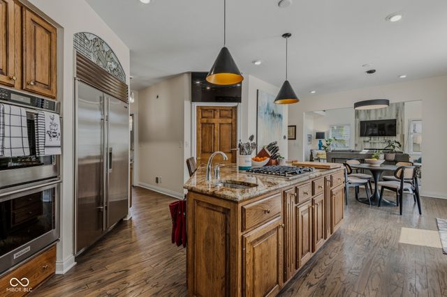 4695 Stonebridge Court, Columbus, IN 47201