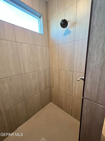 5040 OLIVIA CARO Street, El Paso, TX 79938