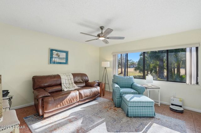 57 Weymouth Lane, Palm Coast, FL 32164