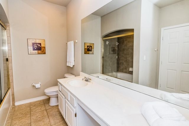 2400 Mccue Road 332, Houston, TX 77056